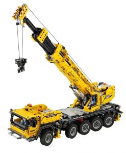 LEGO Technic Mobile Crane