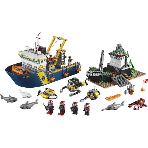 LEGO 60095 set