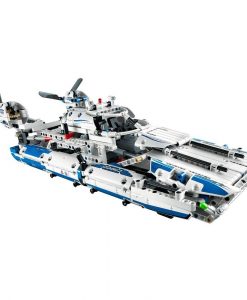 LEGO Technic Cargo Plane 42025 Hovercraft